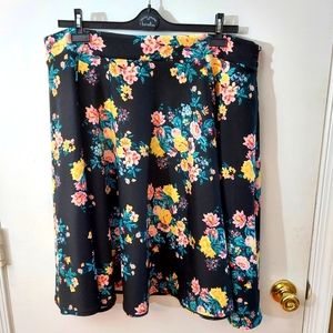 Gorgeous floral A-line full skirt. 1X . Side zip.